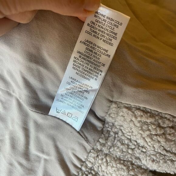 Splendid Boucle Teddy Jacket Size S NWOT - Picture 3 of 10